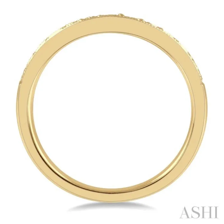 1/3 Ctw Arched Round Cut Diamond Wedding Band in 14K Yellow Gold