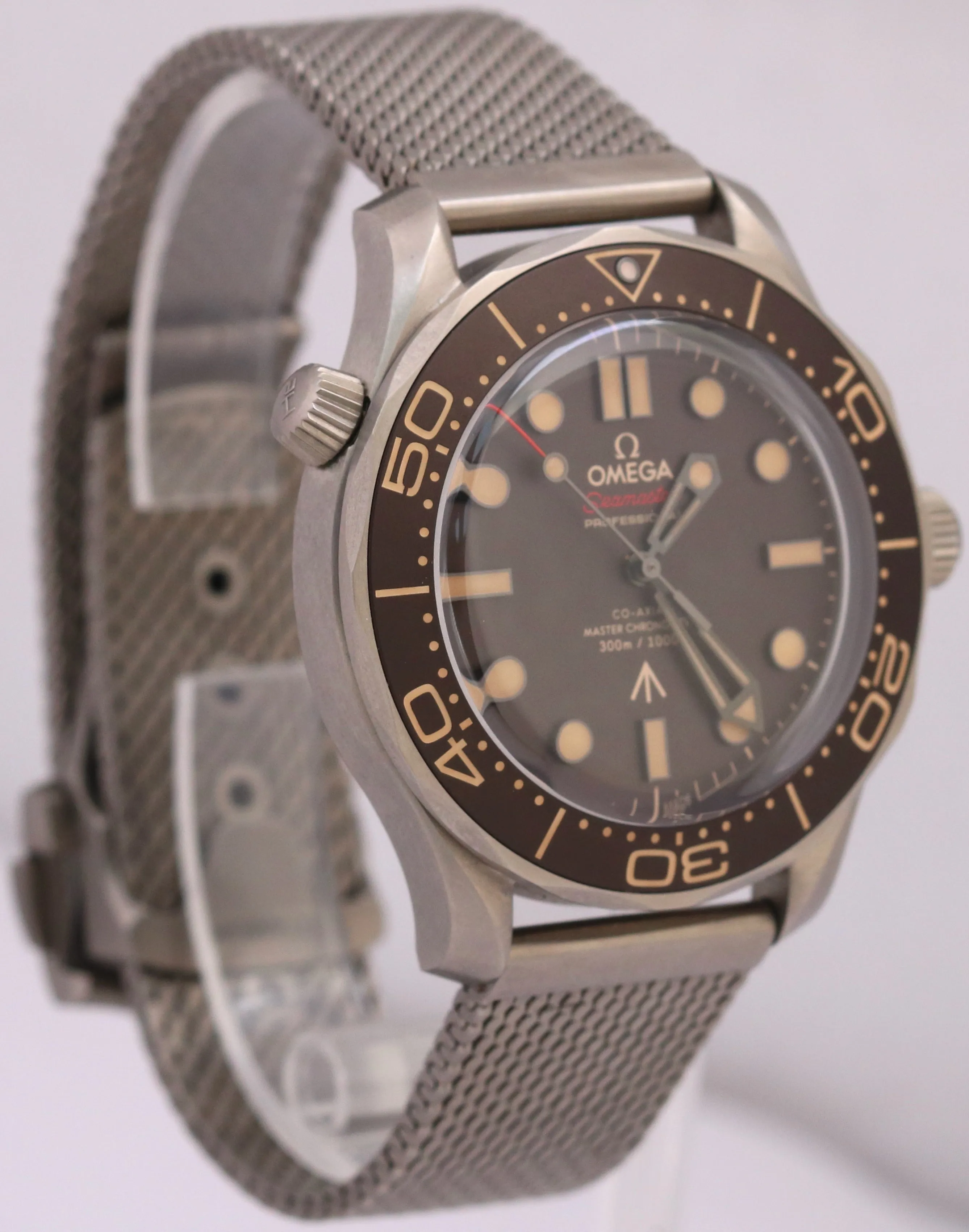 2023 PAPERS Omega Seamaster NO TIME TO DIE 42mm Titanium 210.90.42.20.01.001 BOX