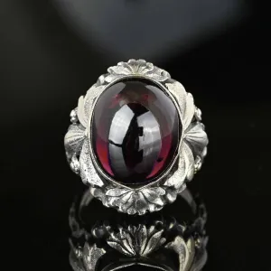 Arts & Crafts Zoltan White Garnet Cabochon Ring