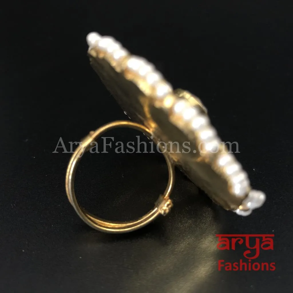 Beautiful Kundan Golden Ring