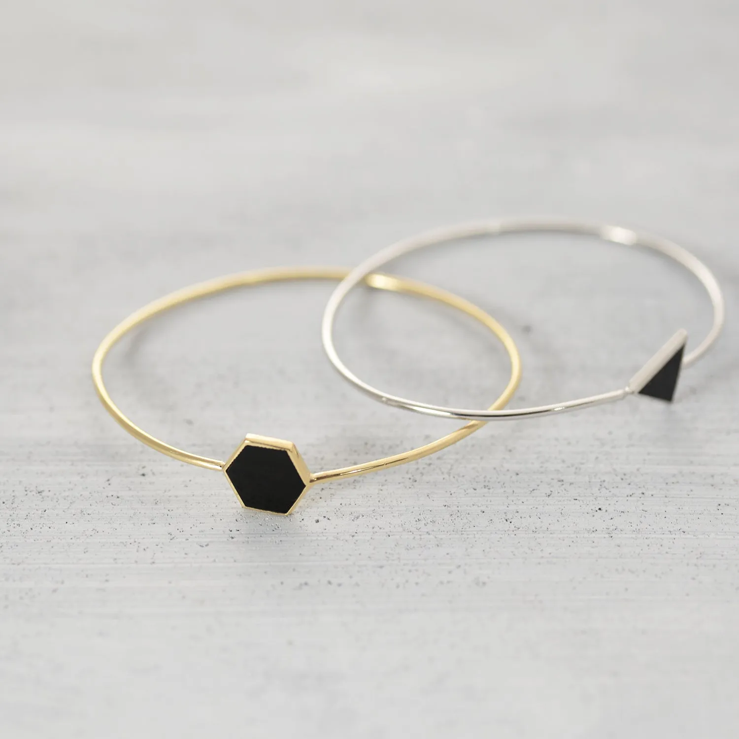 City onyx Bangle -