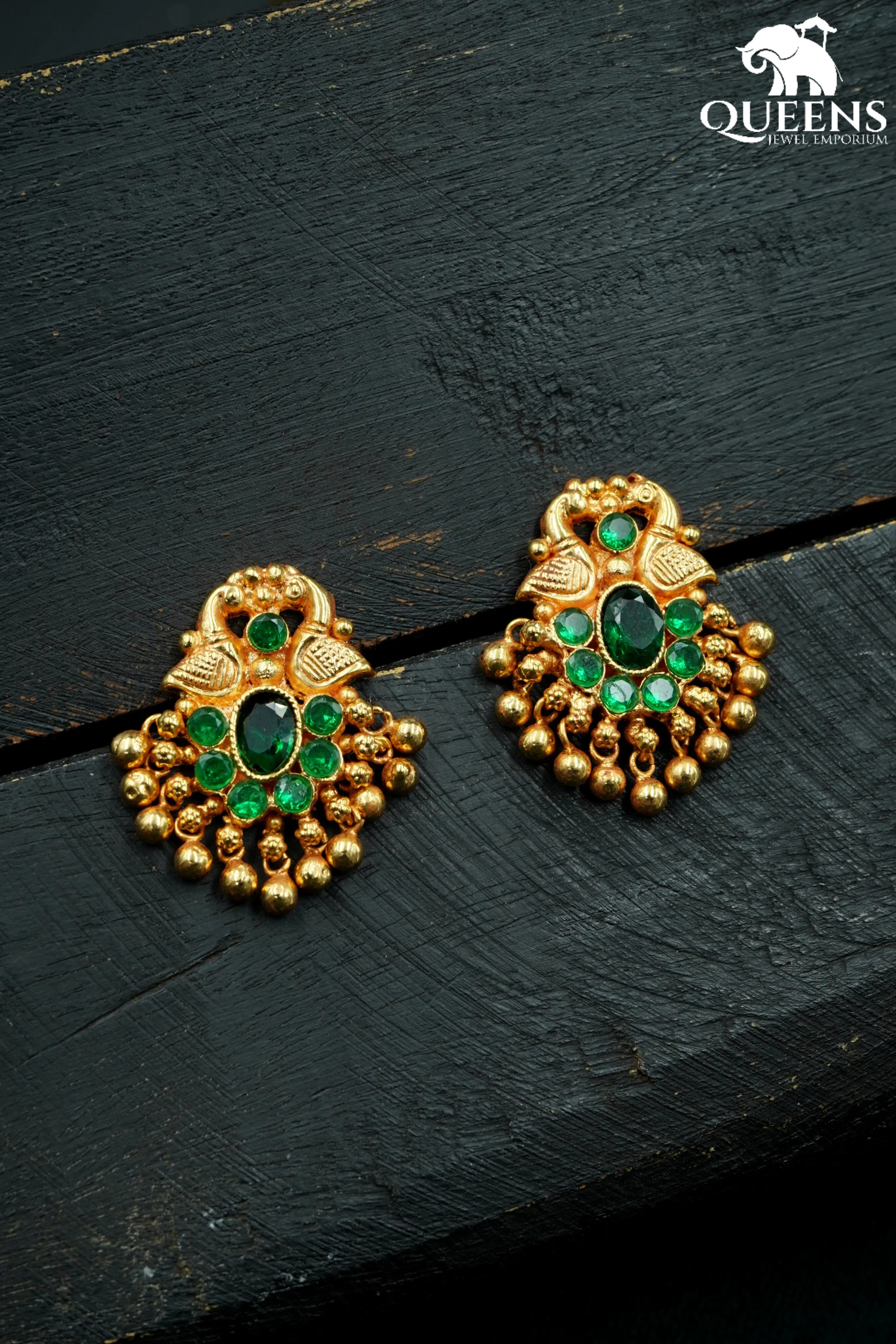 JANANIKA EARRINGS - OVAL