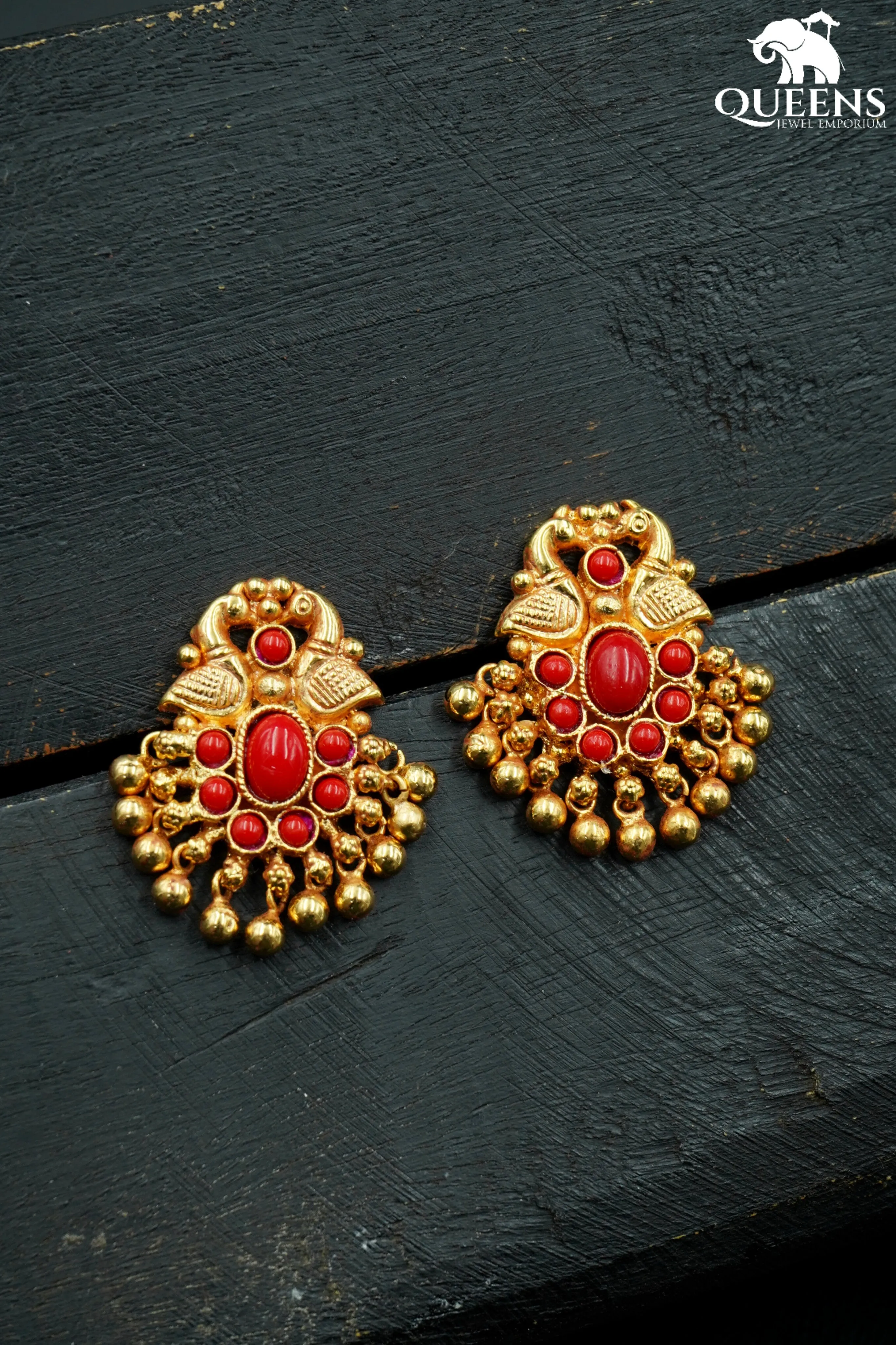 JANANIKA EARRINGS - OVAL