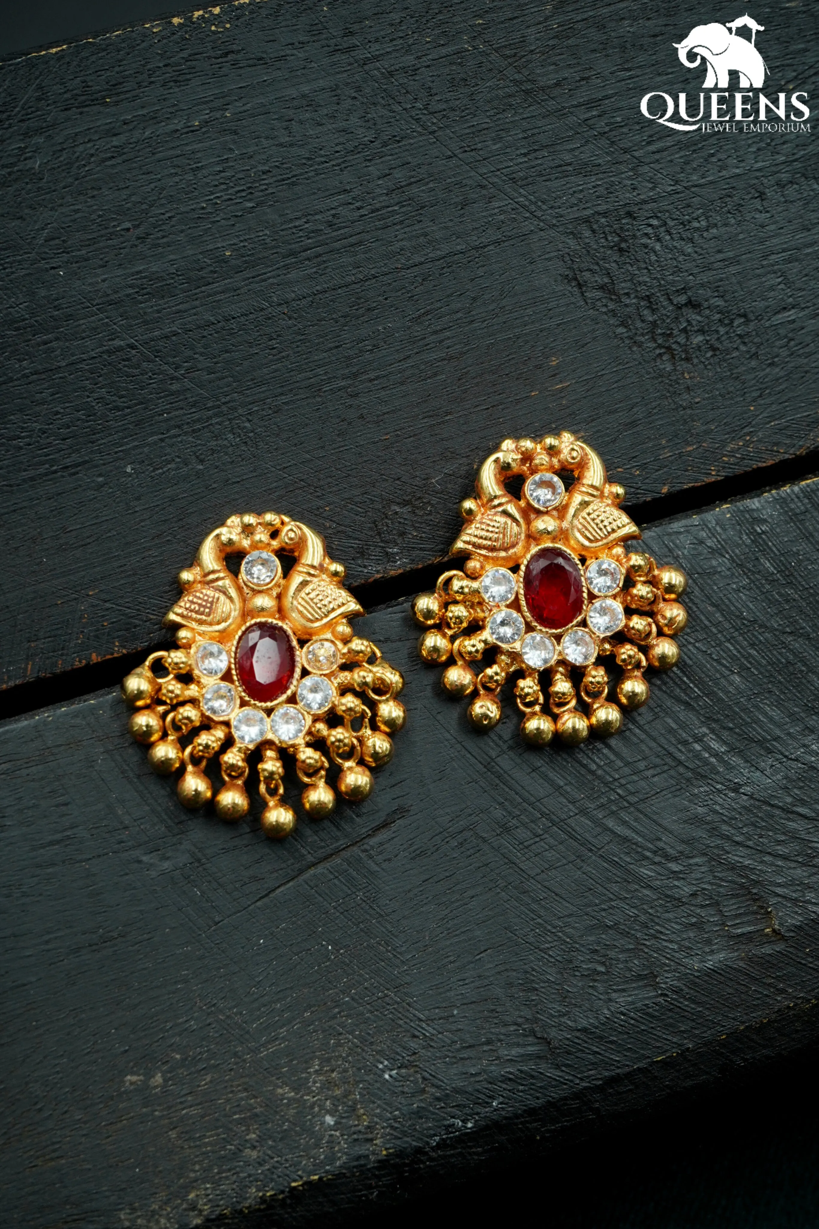 JANANIKA EARRINGS - OVAL