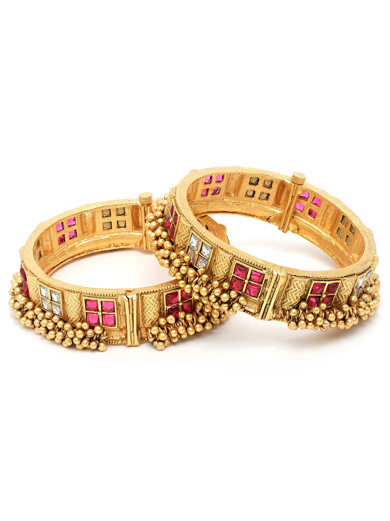 Karatcart Antique Gold Plated Rajwadi Temple Bangle Set for Women