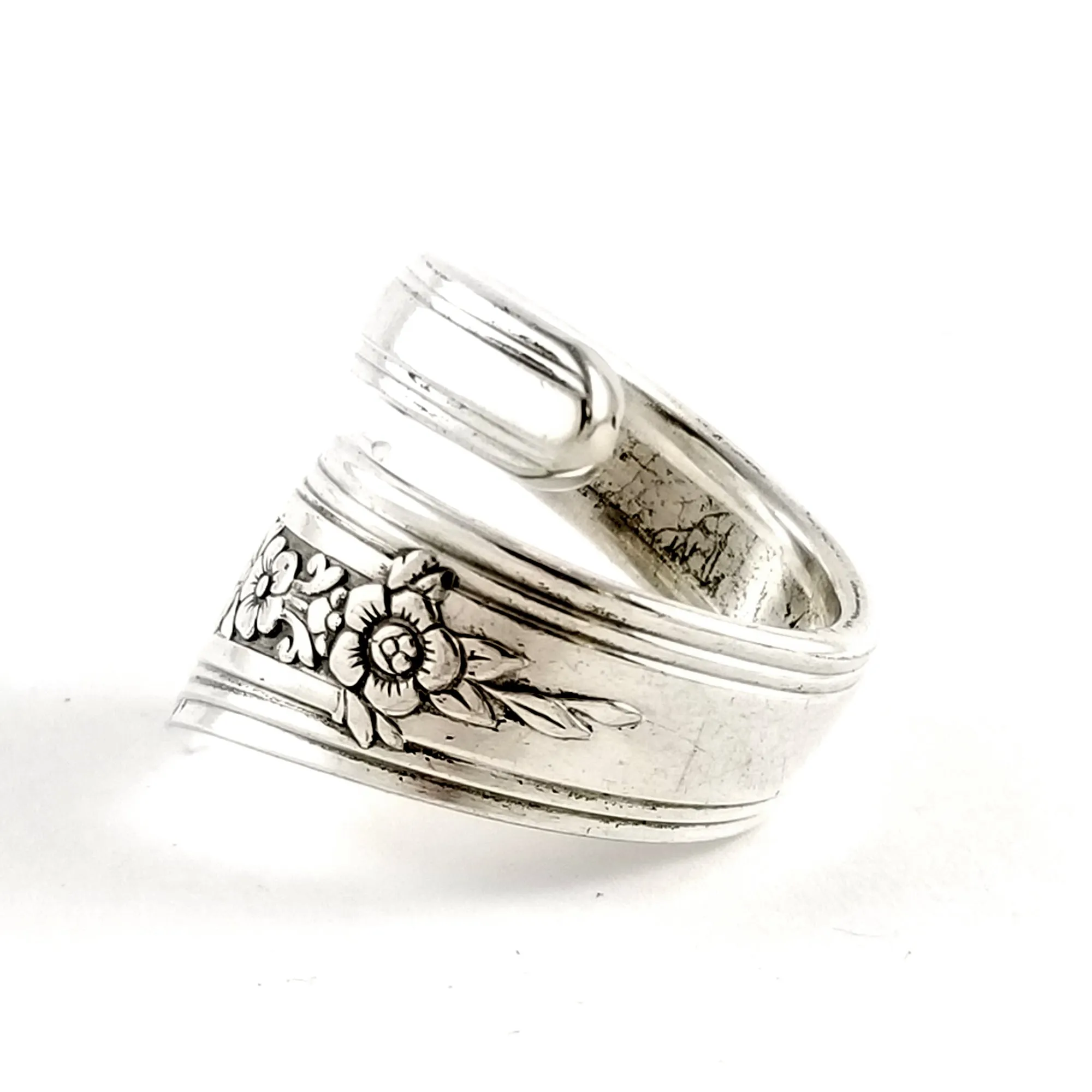 Oneida Fortune Wrap Around Spoon Ring