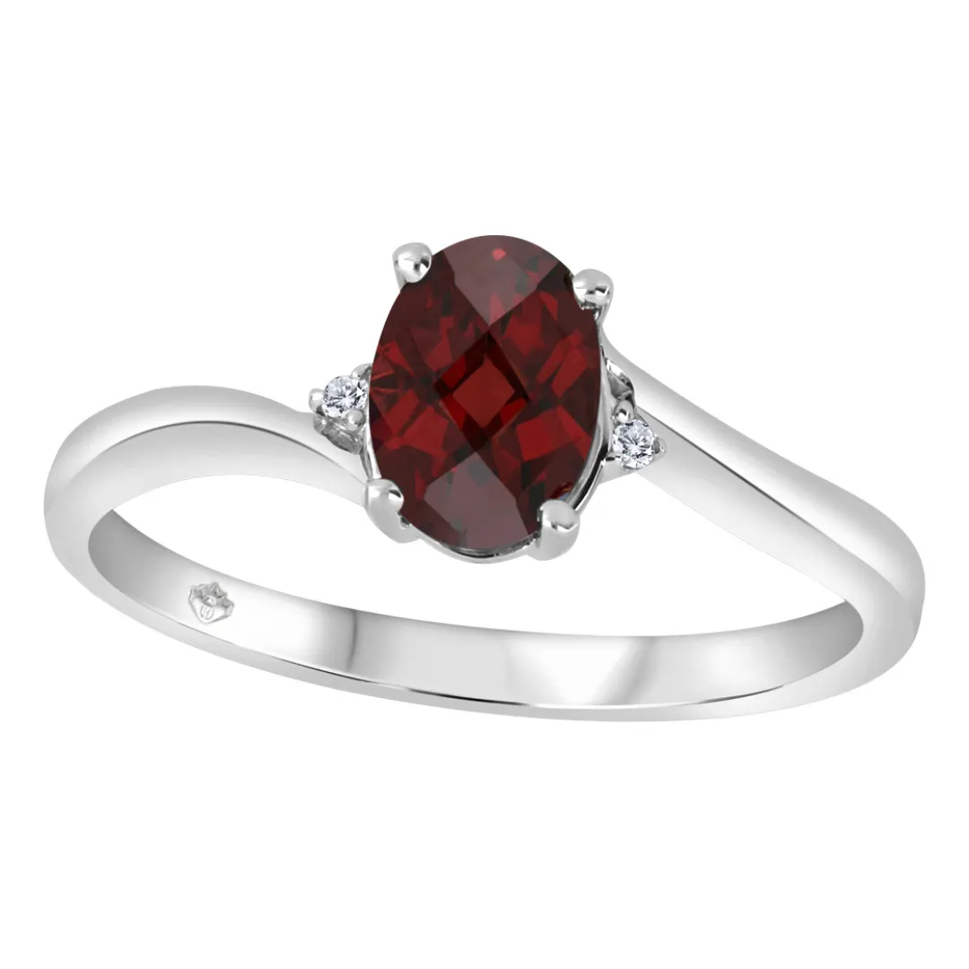 Oval Garnet Ring