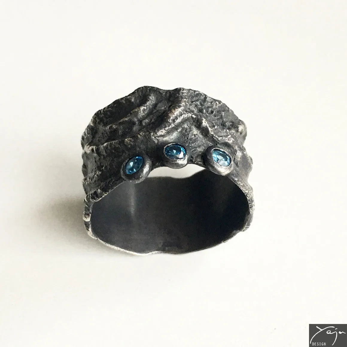 Silver & Zircon Ring No.6