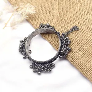 Teejh Gyanvi Silver Oxidised Bracelet