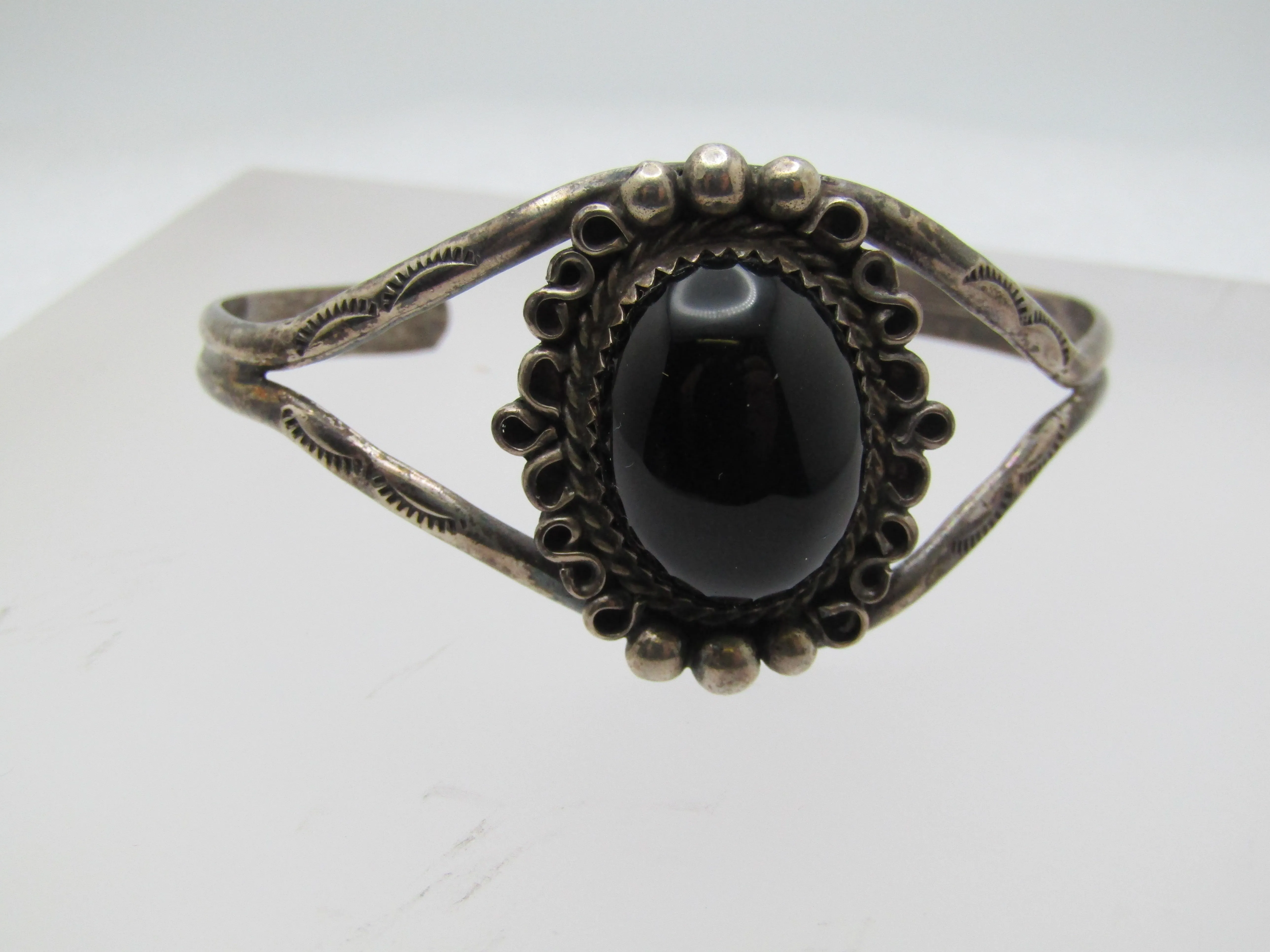 Vintage Sterling Onyx Southwestern Cuff Bracelet, 6"